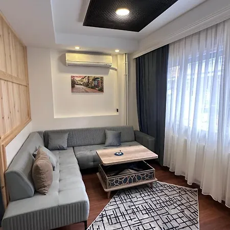 Apartment Golden Wood *